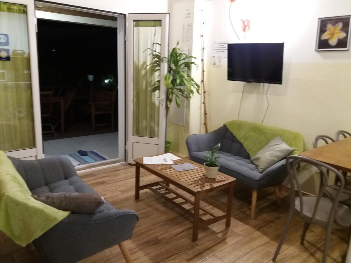 La Case Floria Saint-Andre Εξωτερικό φωτογραφία